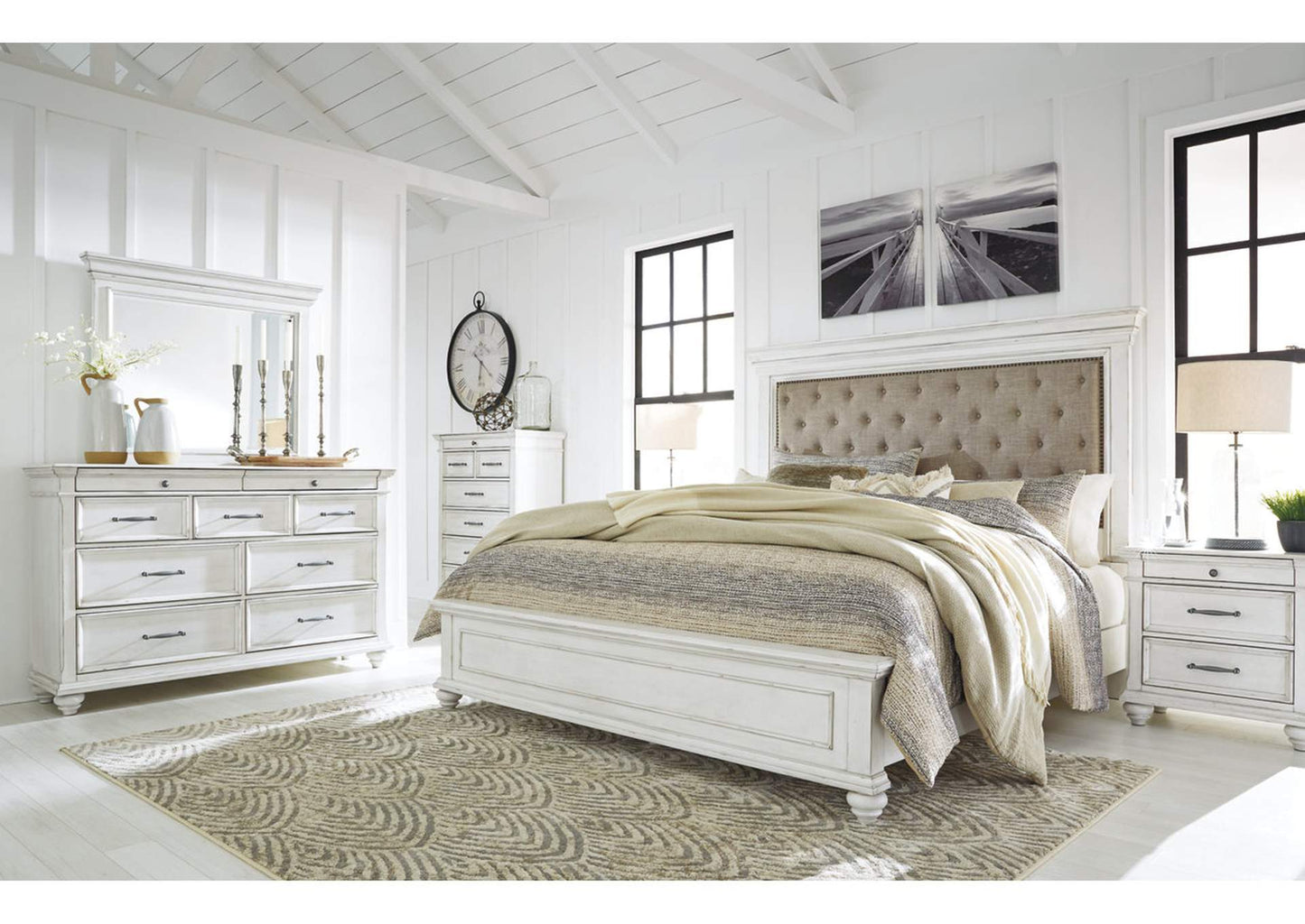 Kanwyn California King Panel Bed