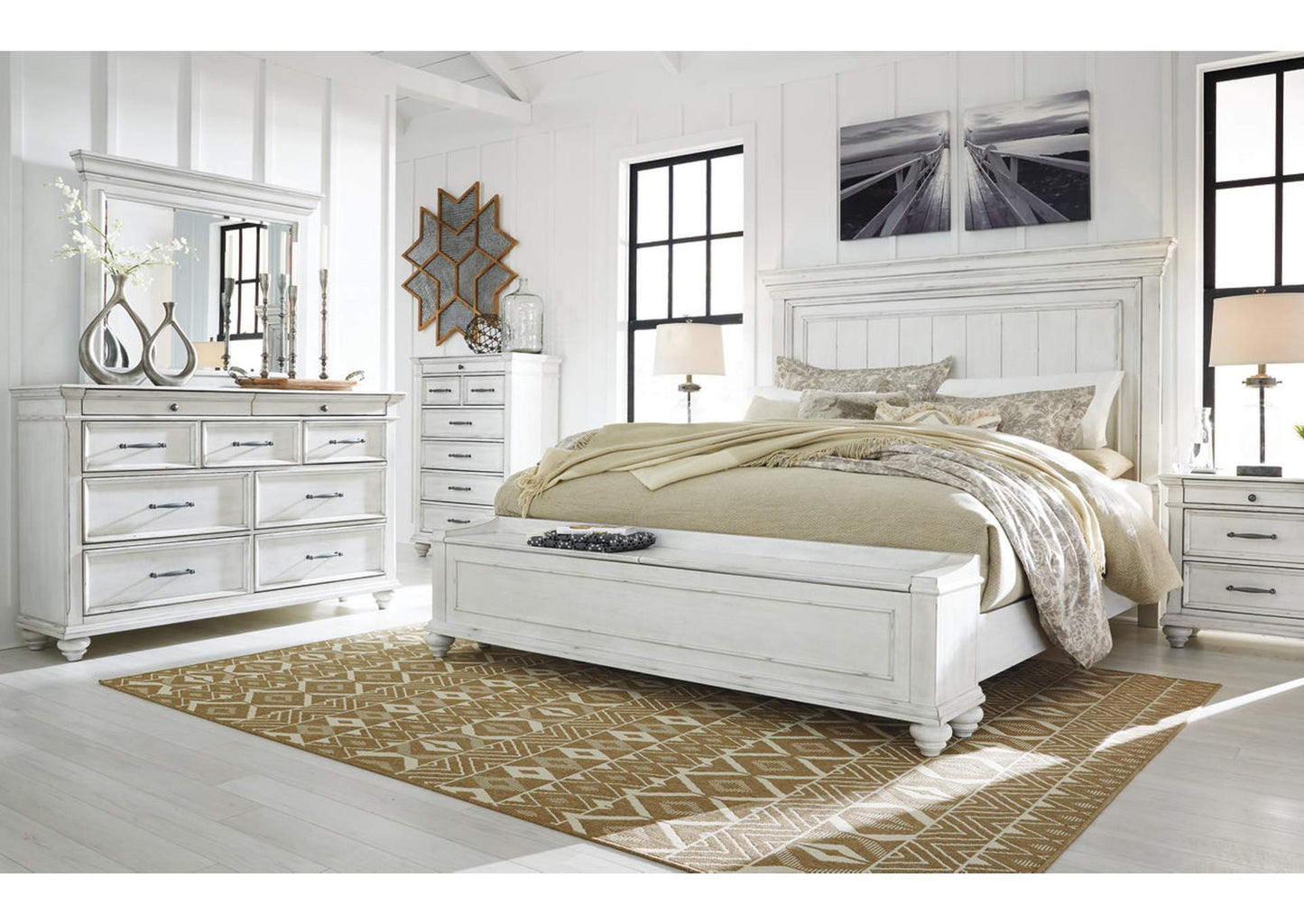 Kanwyn Queen Panel Bed with Storage Bench