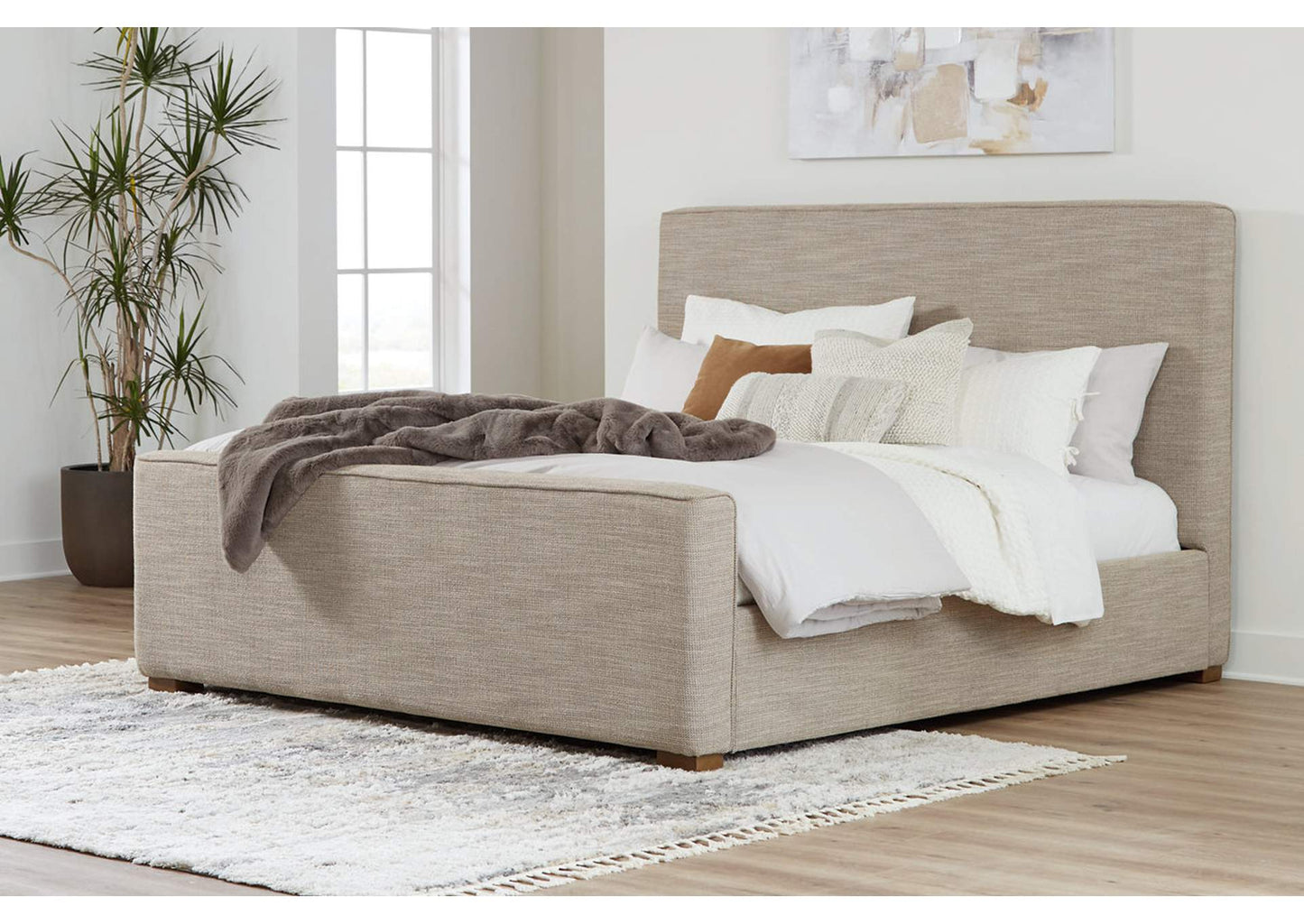 Dakmore California King Upholstered Bed