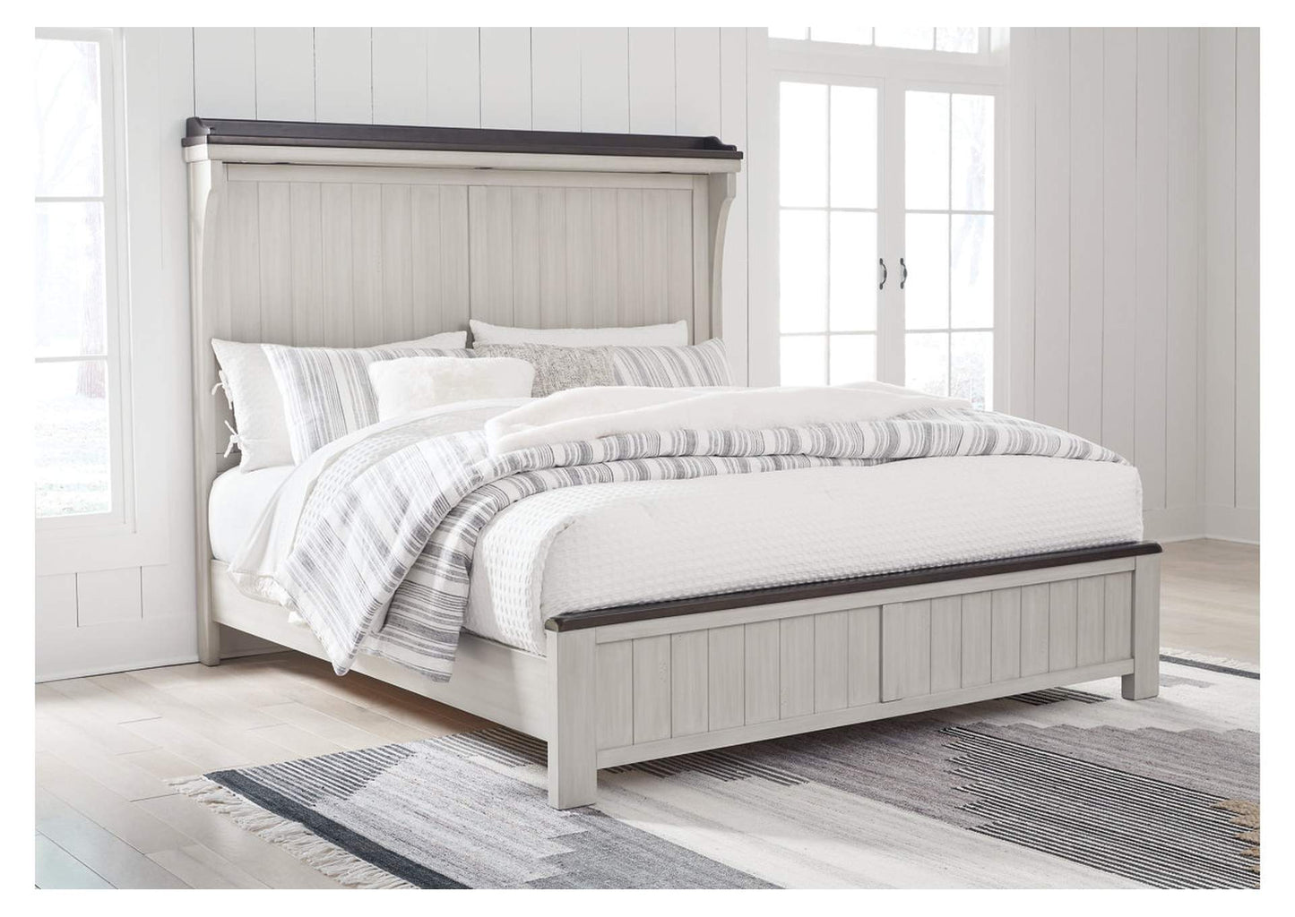 Darborn California King Panel Bed