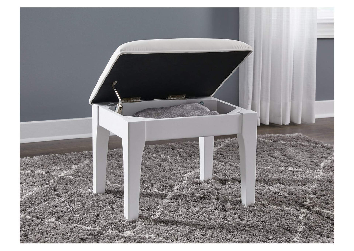 Chalanna Vanity Stool