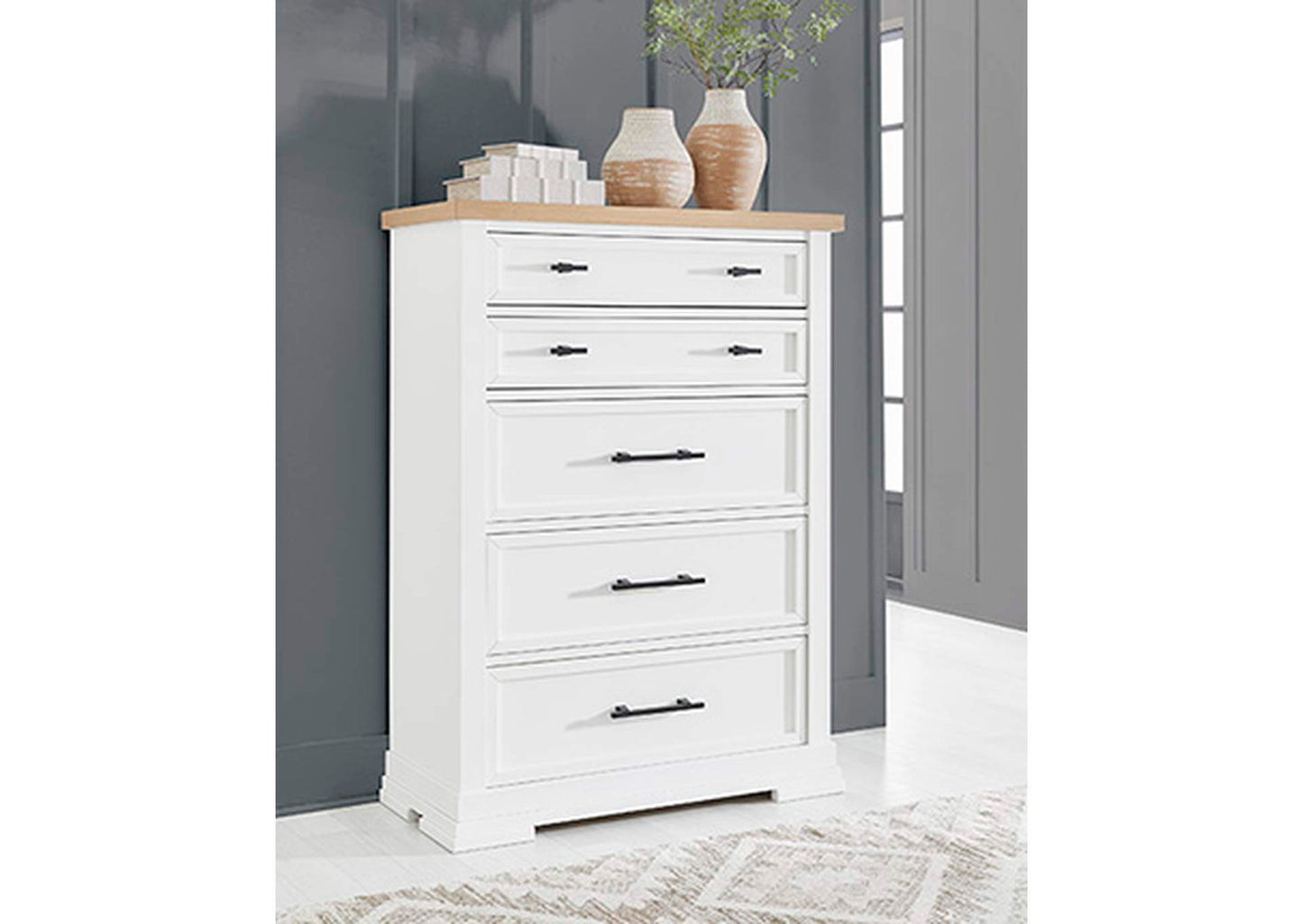 Ashbryn Chest of Drawers