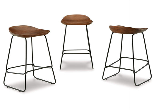 Wilinruck Counter Height Stool