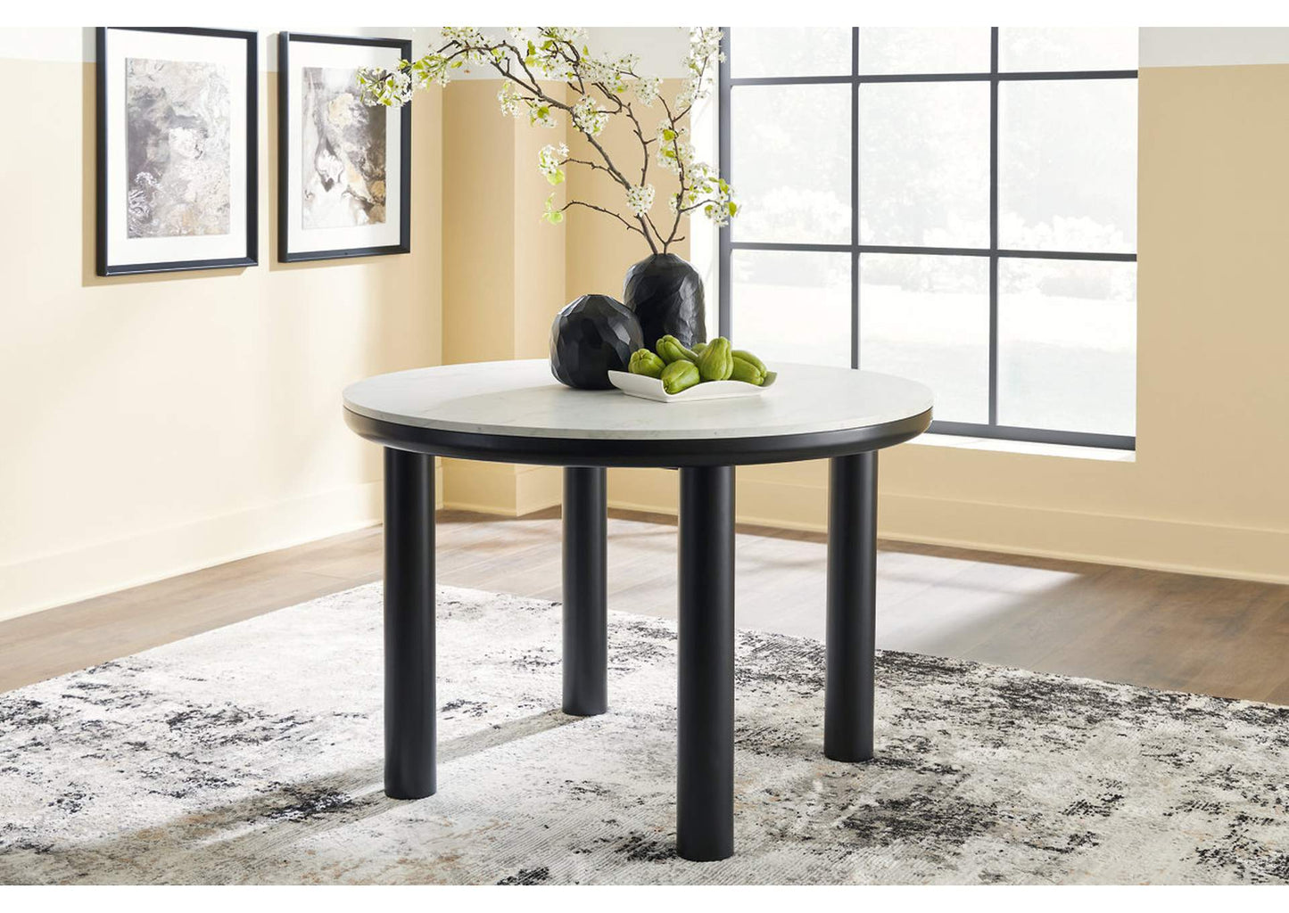 Xandrum Dining Table