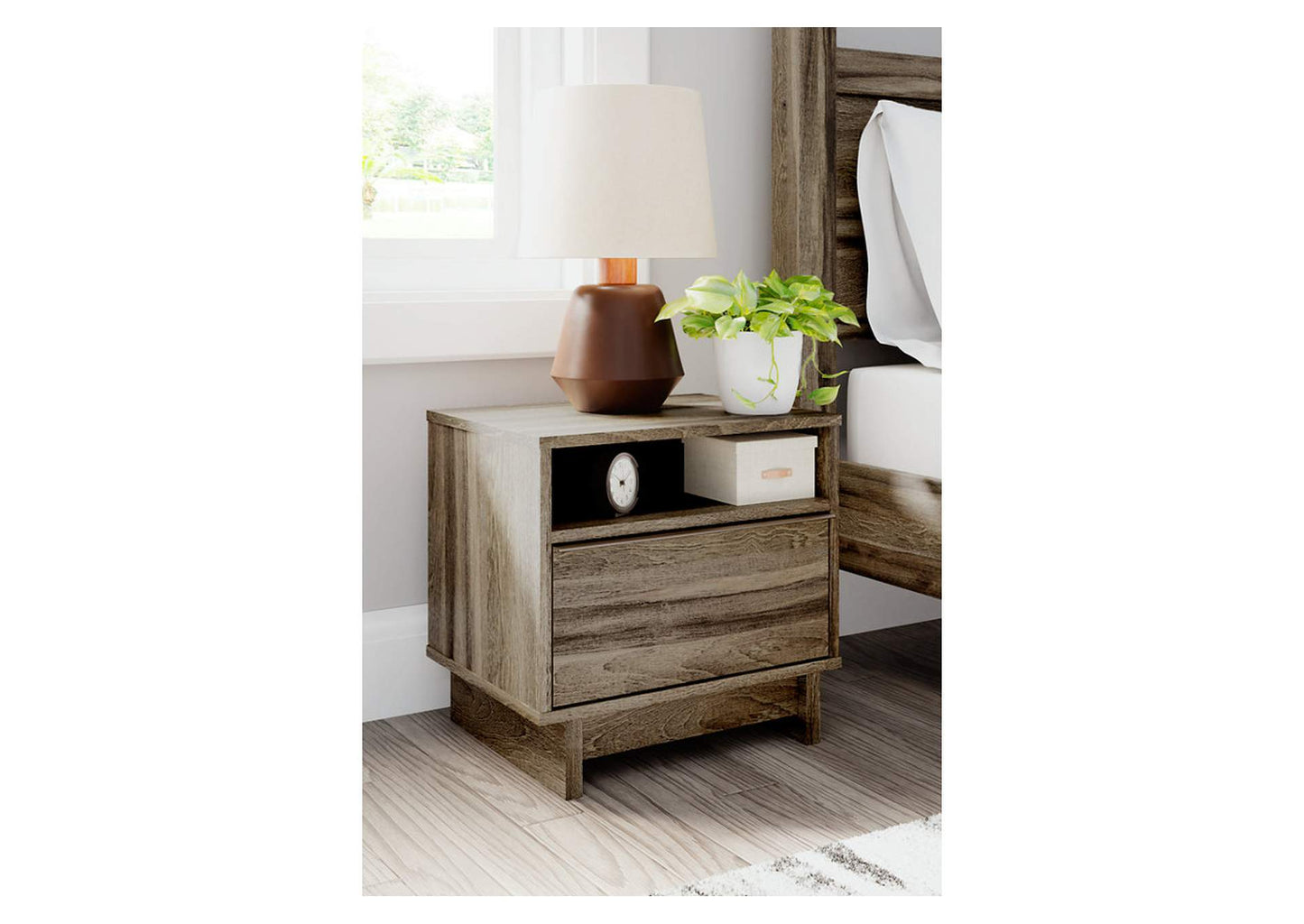 Shallifer Nightstand