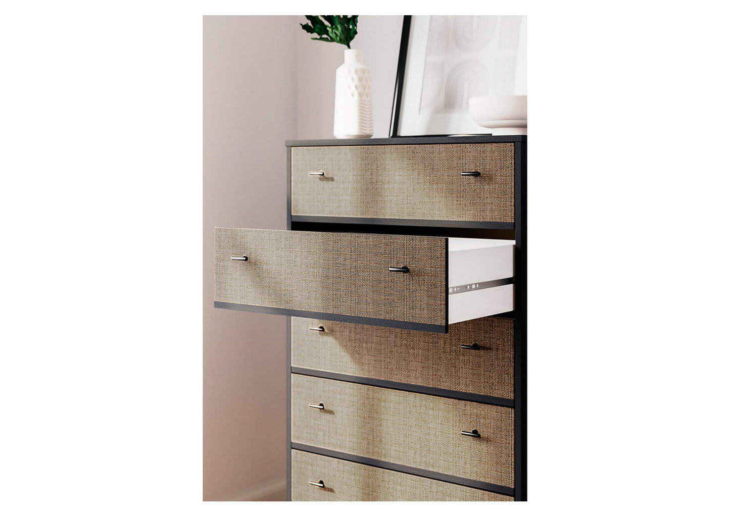 Charlang Chest of Drawers