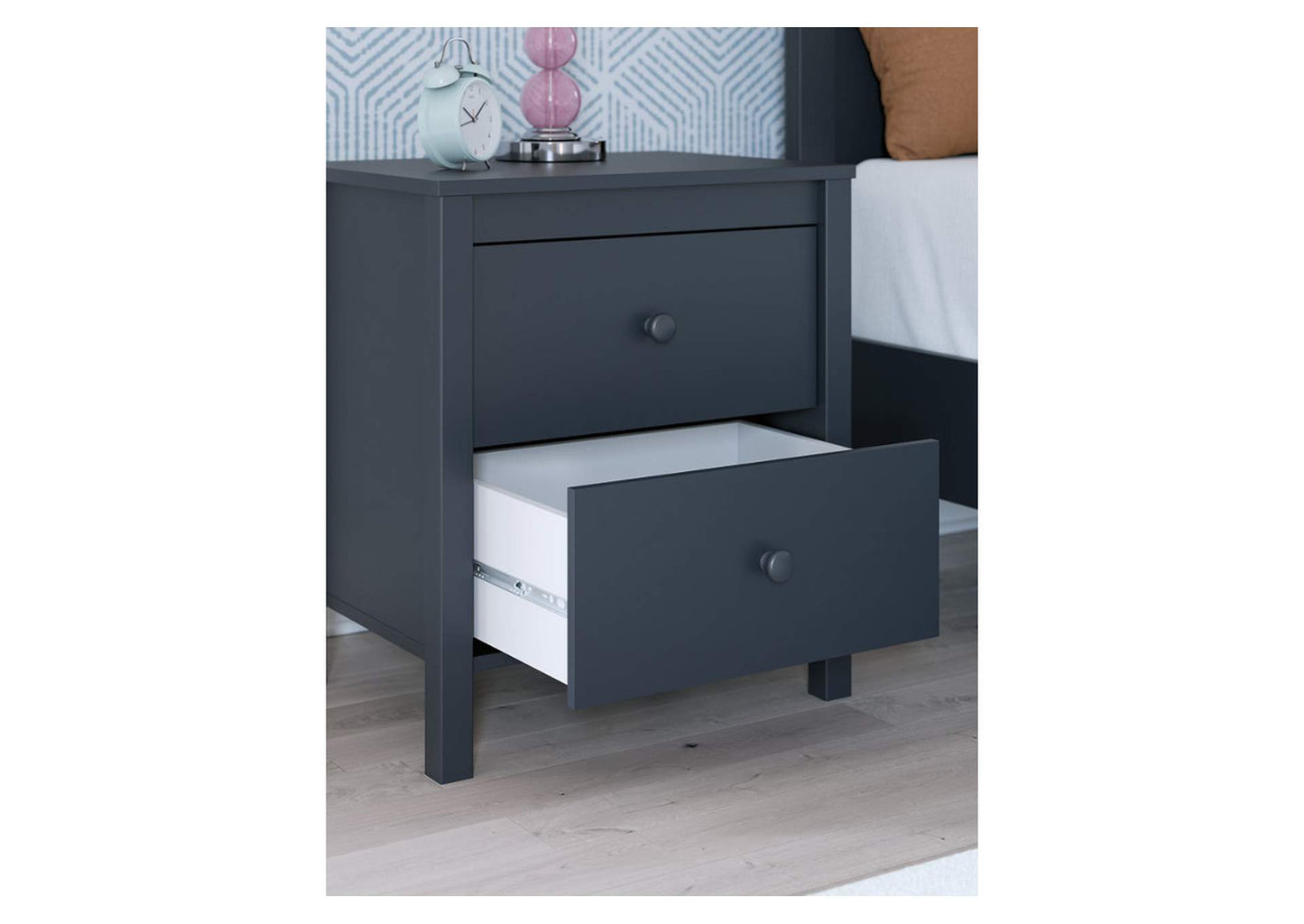 Simmenfort Nightstand