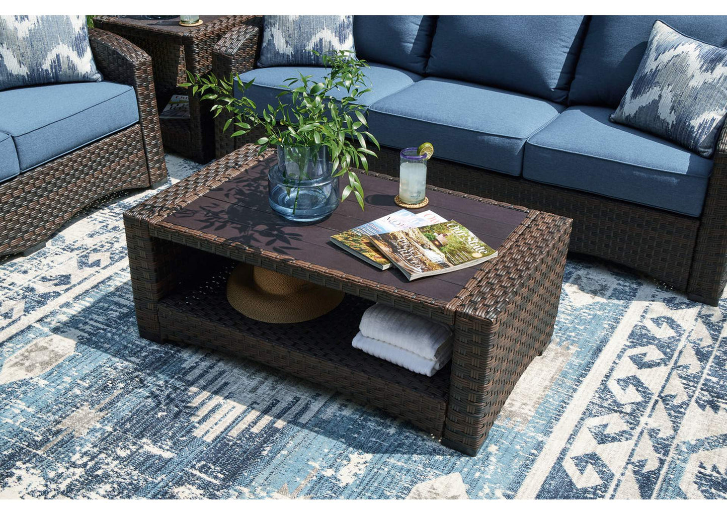 Windglow Outdoor Loveseat and 2 Chairs with Coffee Table