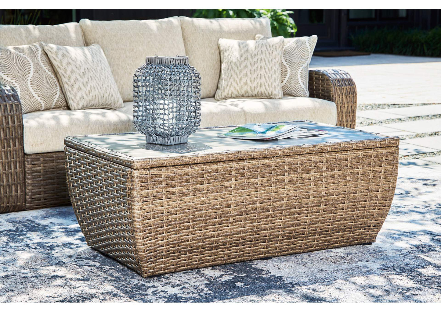 Sandy Bloom Outdoor Coffee Table