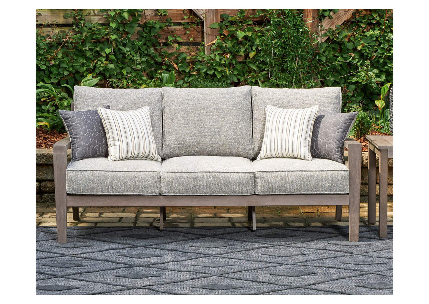 Hillside Barn Outdoor Sofa with Cushion