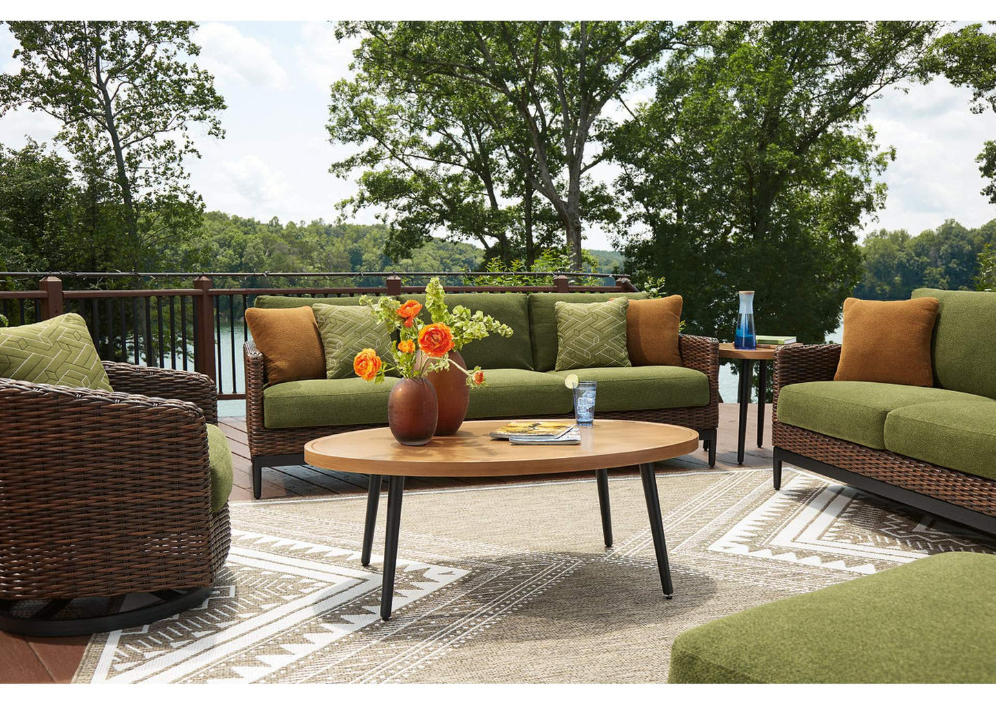 Horizon Hall Outdoor Coffee Table