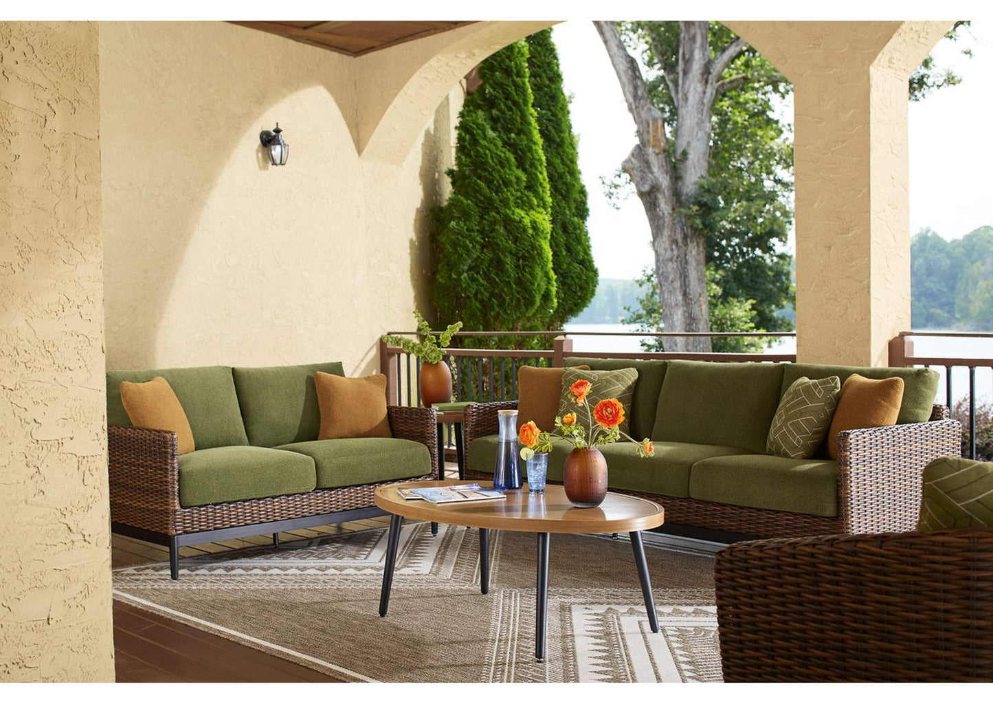 Horizon Hall Outdoor Loveseat with Cushion