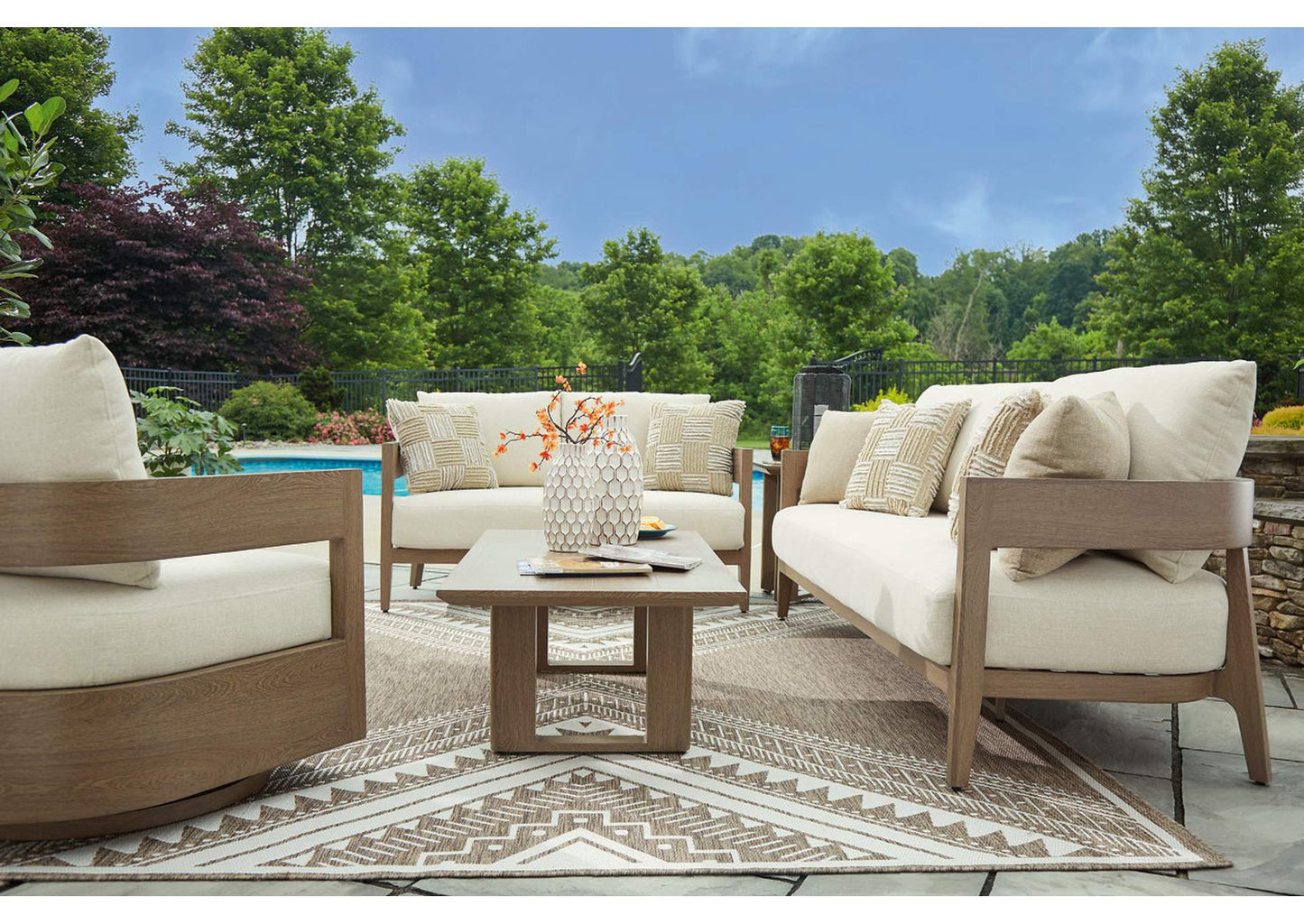 Serene Bay Outdoor Loveseat with Cushion