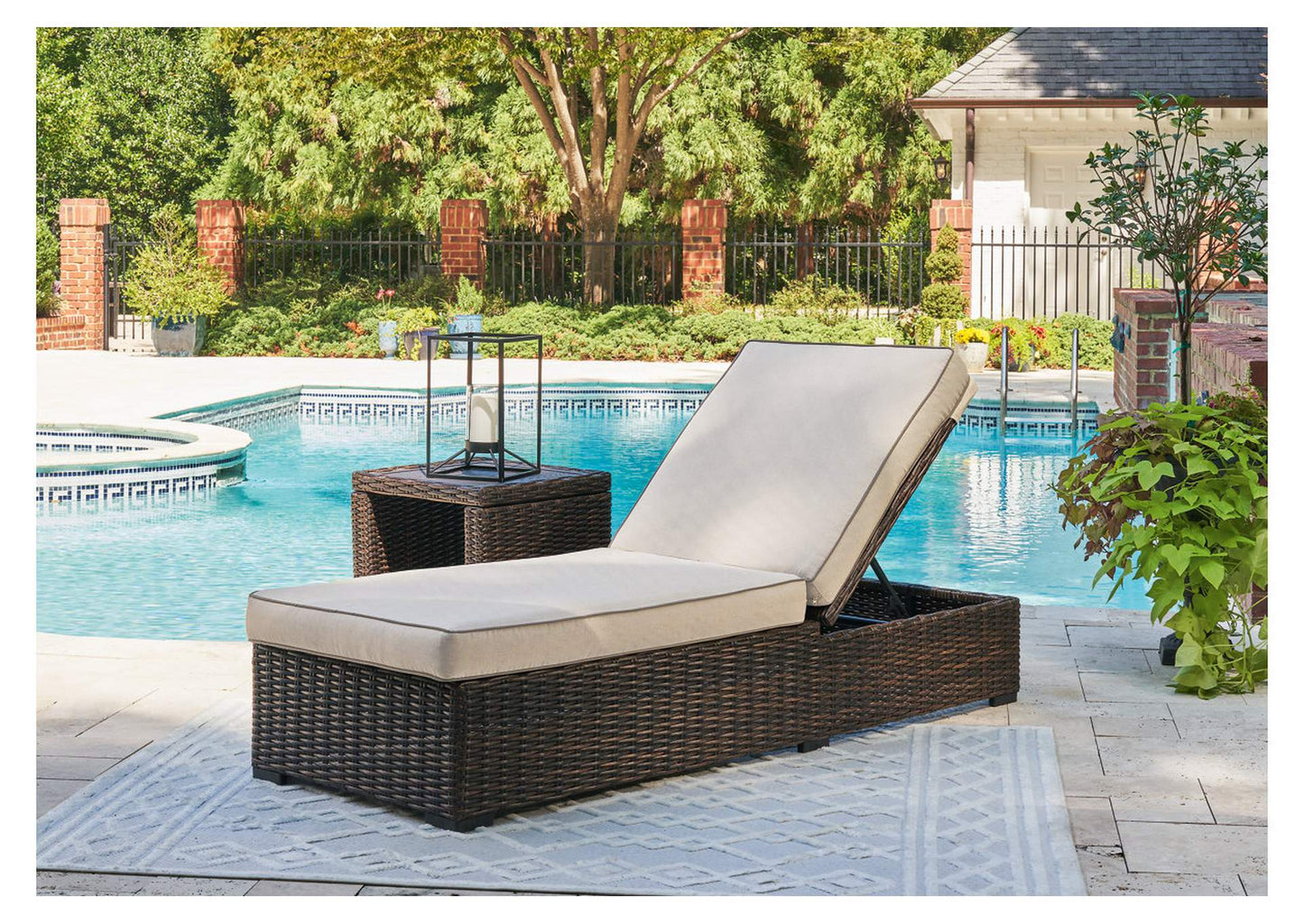 Coastline Bay Outdoor Chaise Lounge with Cushion