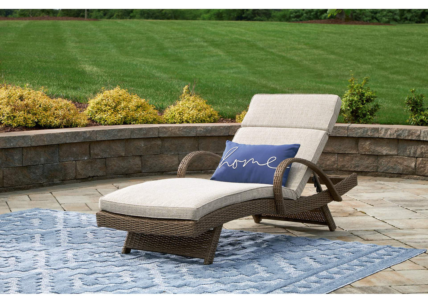 Beachcroft Outdoor Chaise Lounge with Cushion