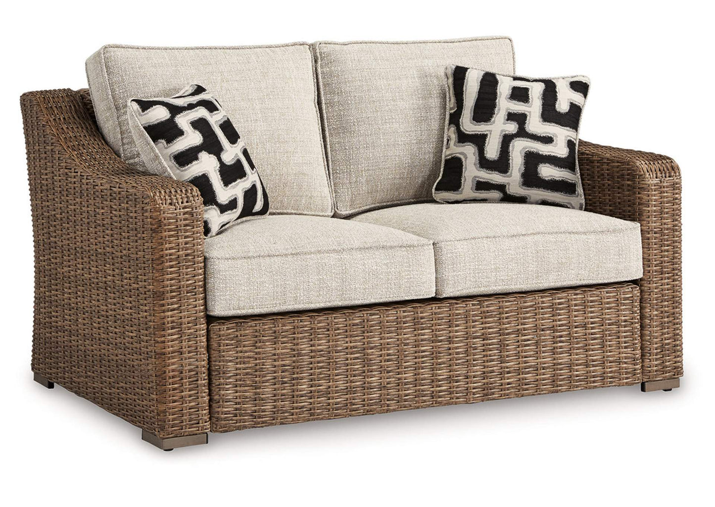 Beachcroft Outdoor Loveseat with Cushion