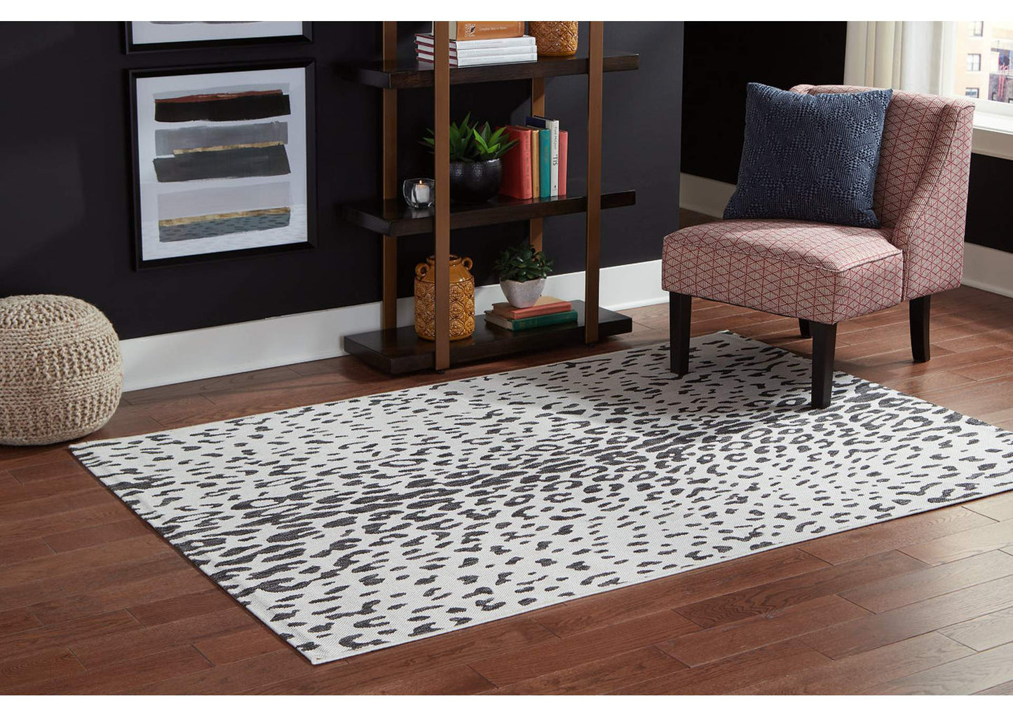 Samya 5'3" x 7'7" Rug