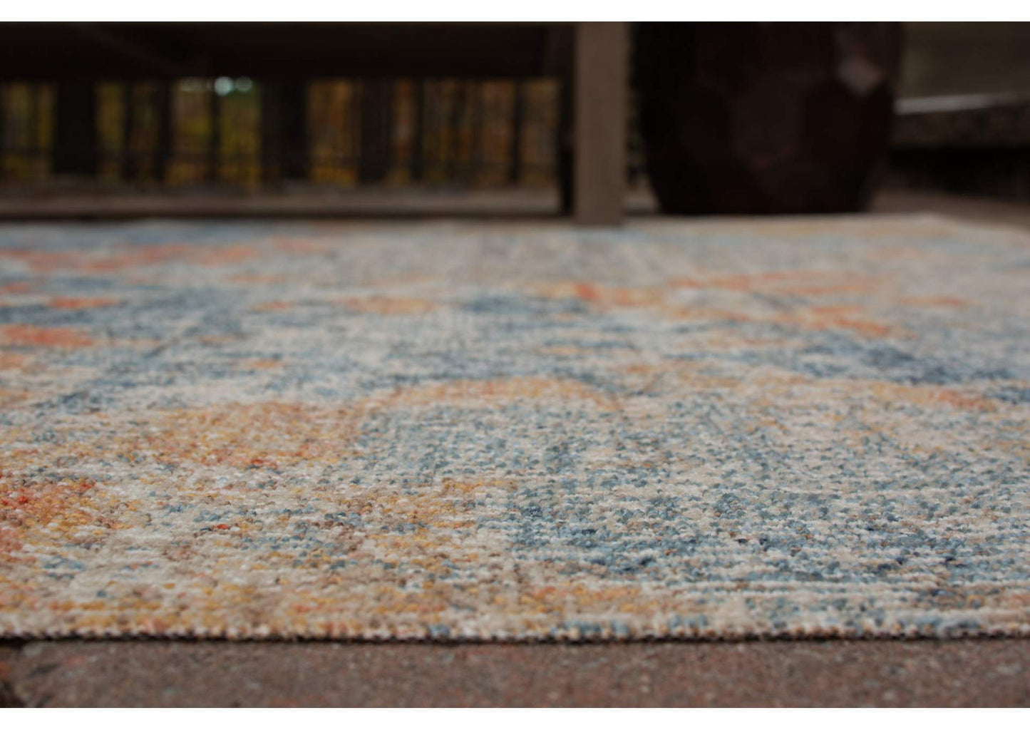 Wraylen 5'3" x 7' Rug