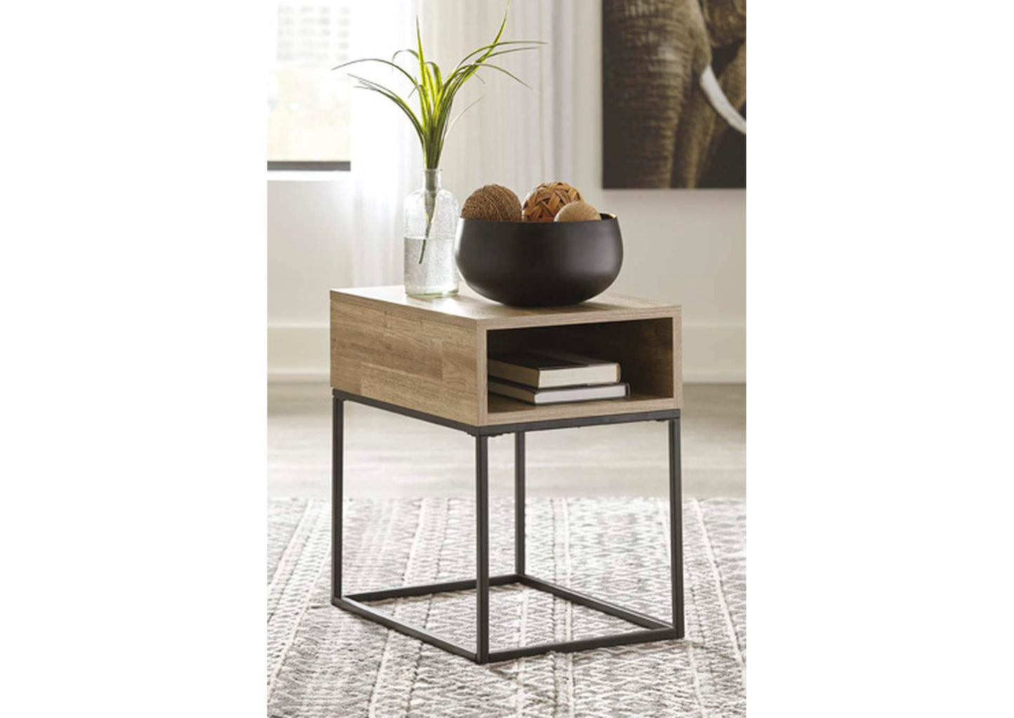 Gerdanet End Table