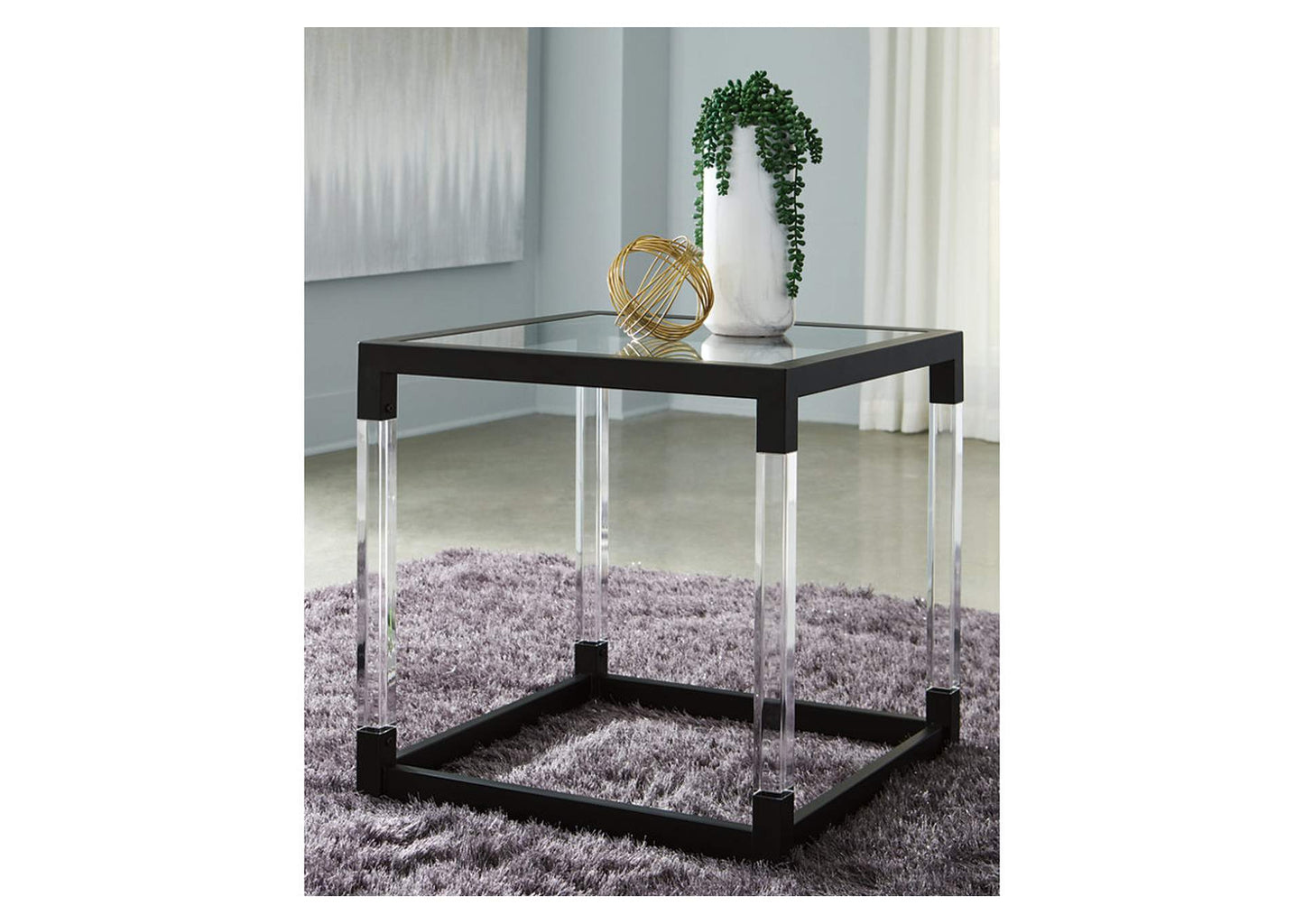 Nallynx End Table