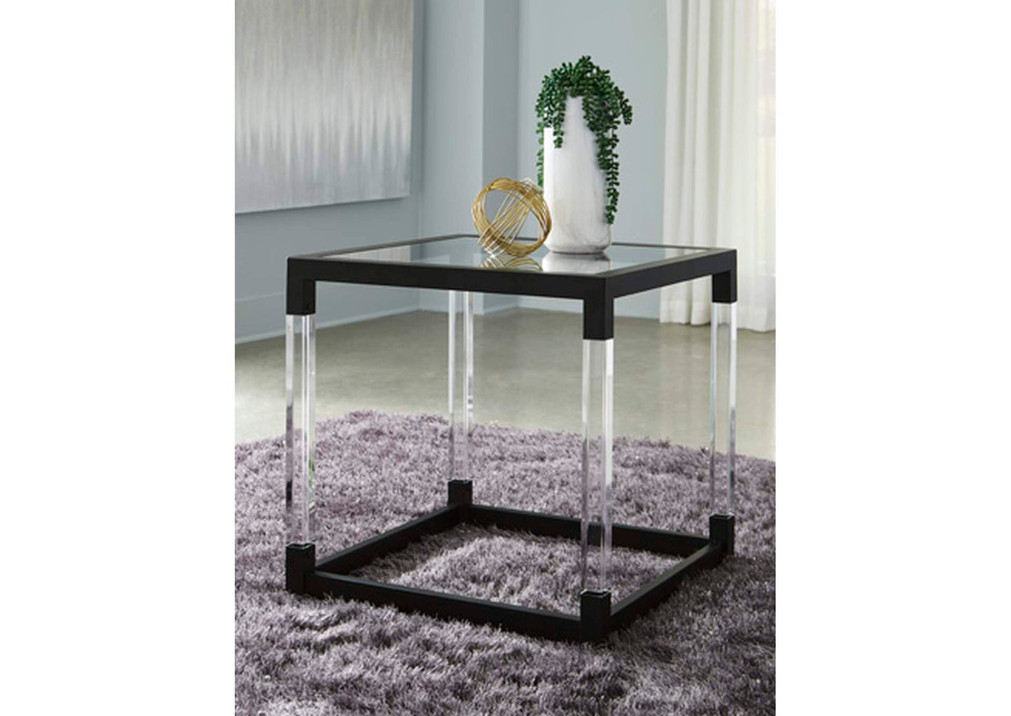 Nallynx End Table