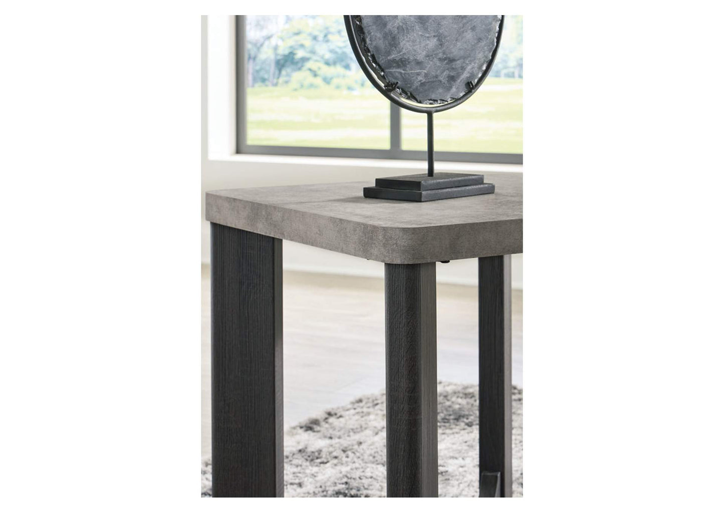 Sharstorm Table (Set of 3)