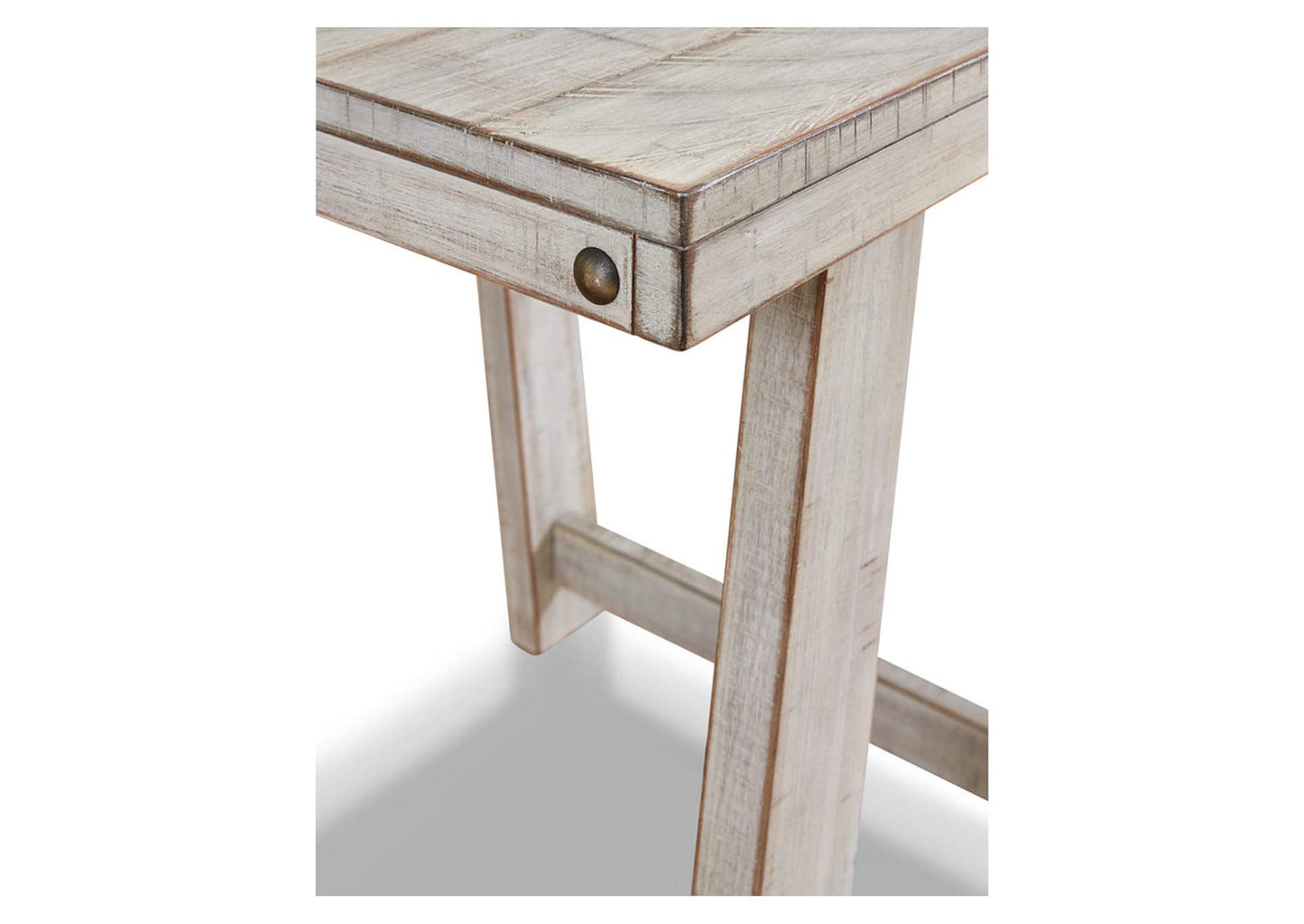 Carynhurst Table (Set of 3)