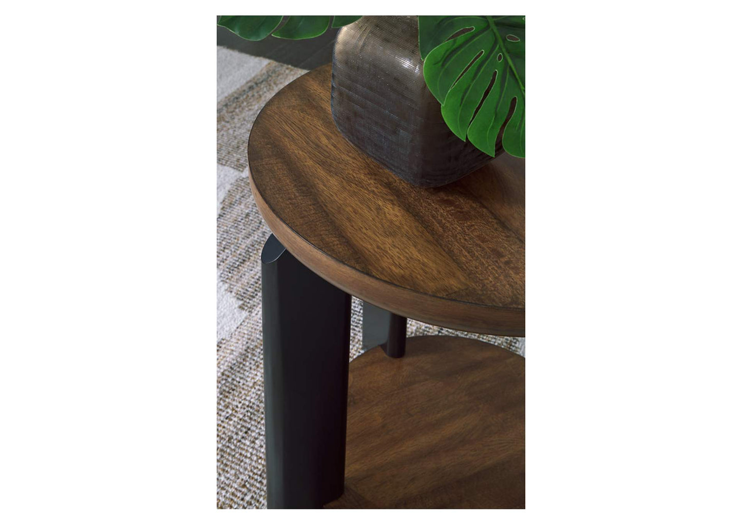 Kraeburn End Table