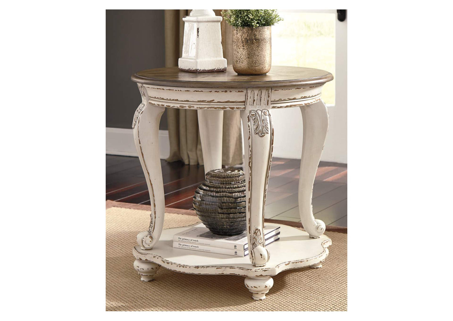 Realyn End Table