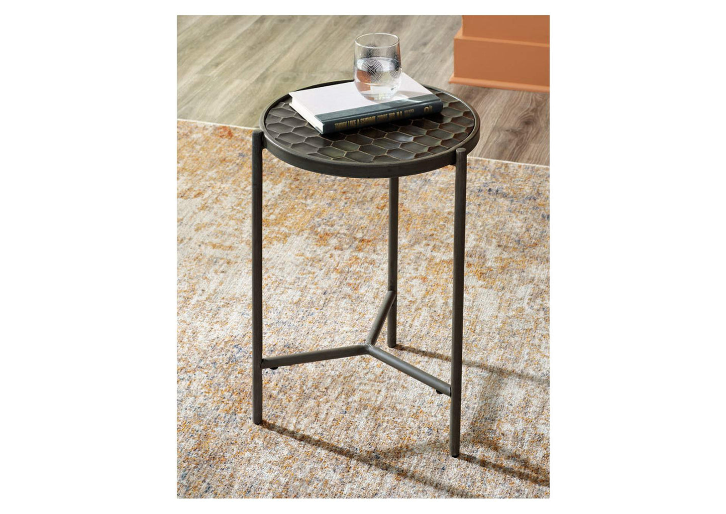 Doraley Chairside End Table