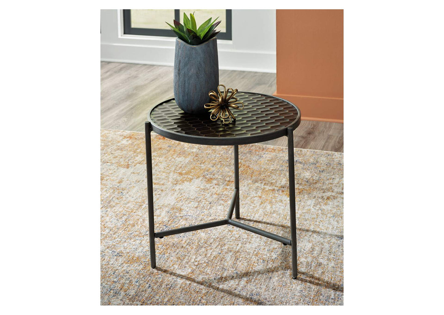 Doraley Coffee Table with 2 End Tables