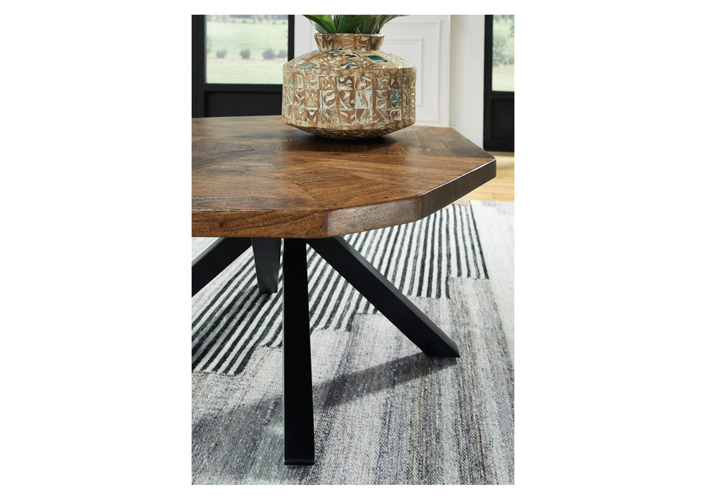 Haileeton Coffee Table with 1 End Table