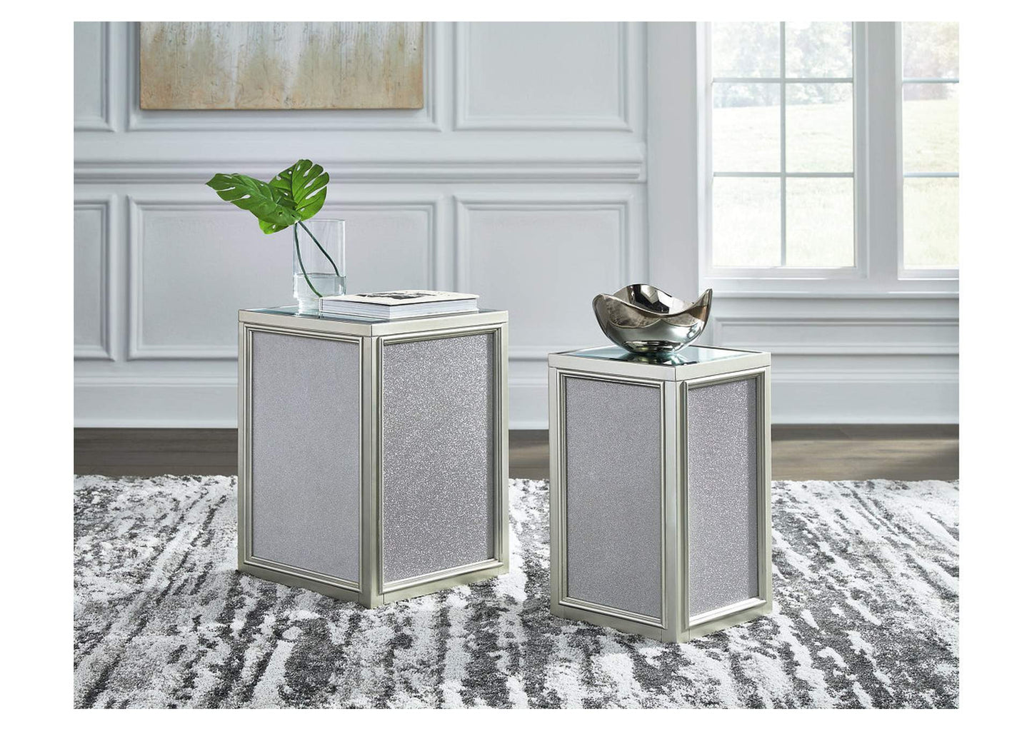 Traleena Nesting End Table (Set of 2)