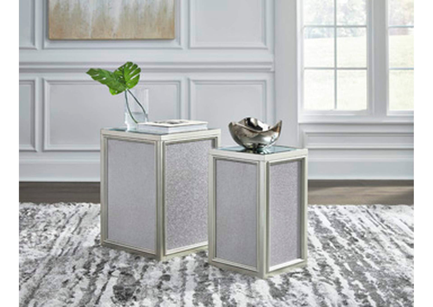 Traleena Nesting End Table (Set of 2)