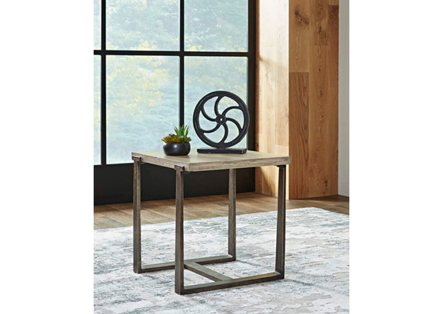 Dalenville End Table