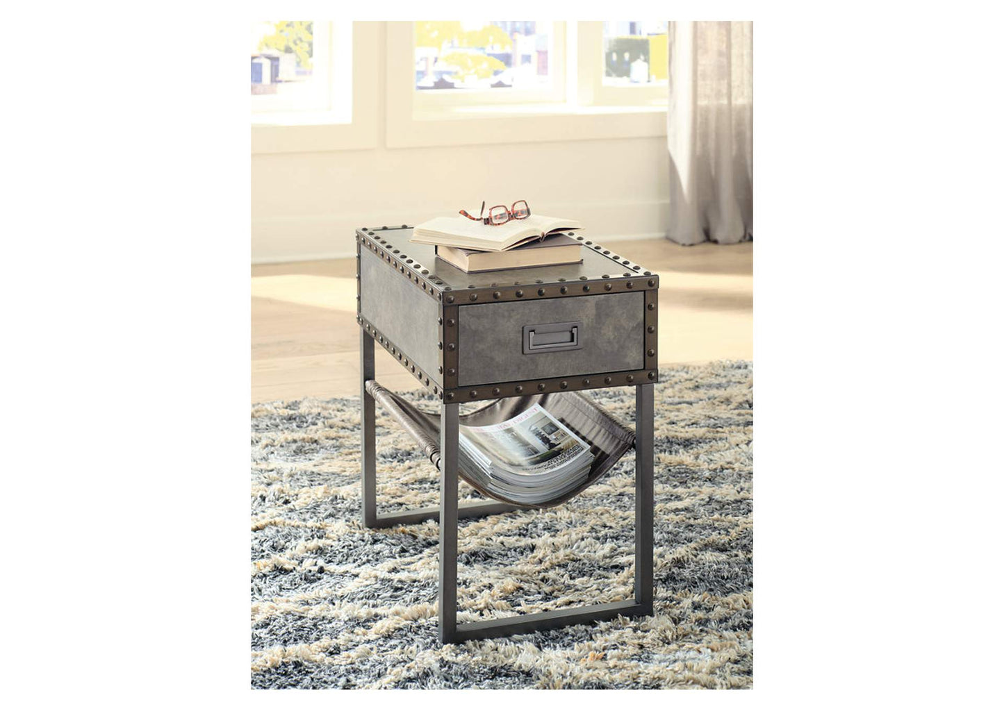 Derrylin Chairside End Table